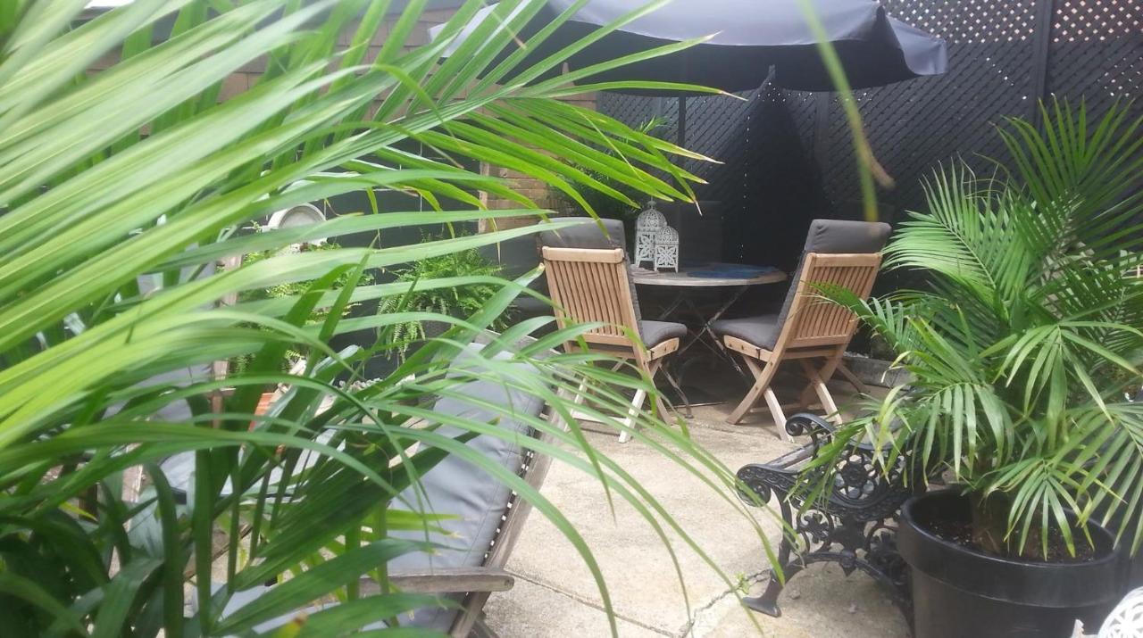 GREY GARDENS HAMILTON Instant Hotel&Guest House Extérieur photo